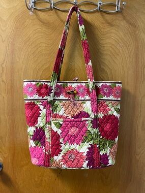 Vera Bradley Pink Floral Quilted Tote